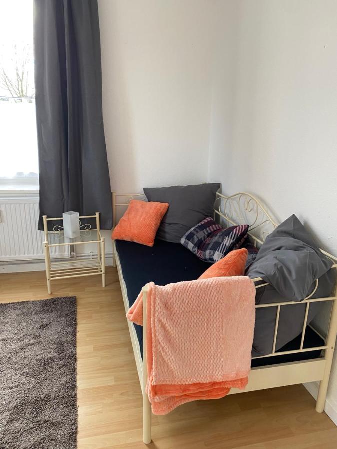 Wg 108 Country house